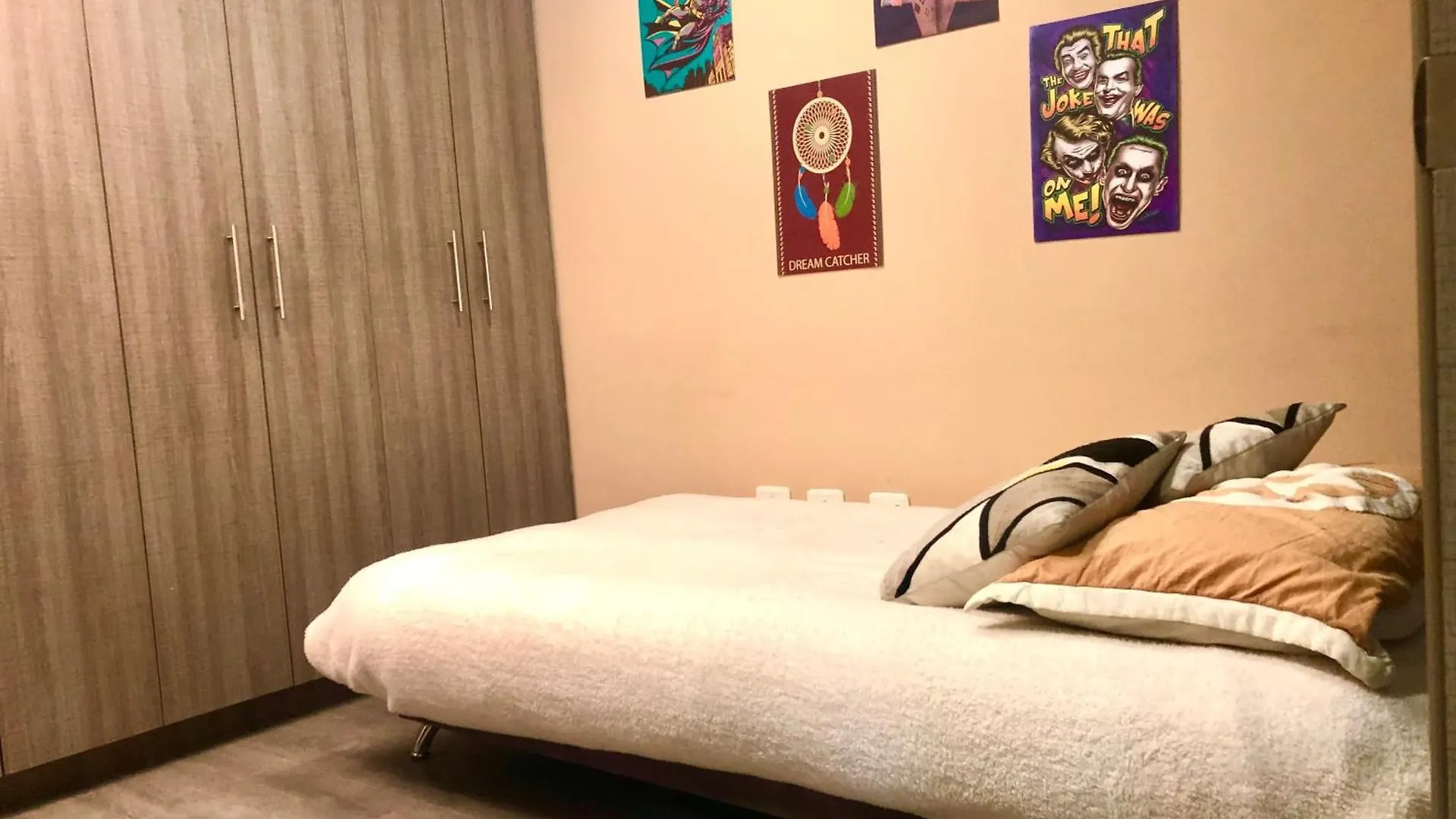 Departamento A 5 Minutos A Pie De Embajada De E.E.U.U Y H. Solca Apartamento Quito